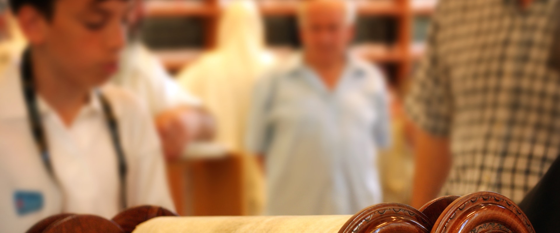 The Significance of Torah Reading in Jewish Services